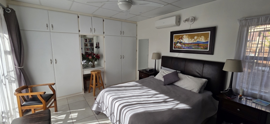 3 Bedroom Property for Sale in Roylglen Gardens Northern Cape